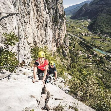 Me Ca - Appartamento Vacanze Riva del Garda Extérieur photo